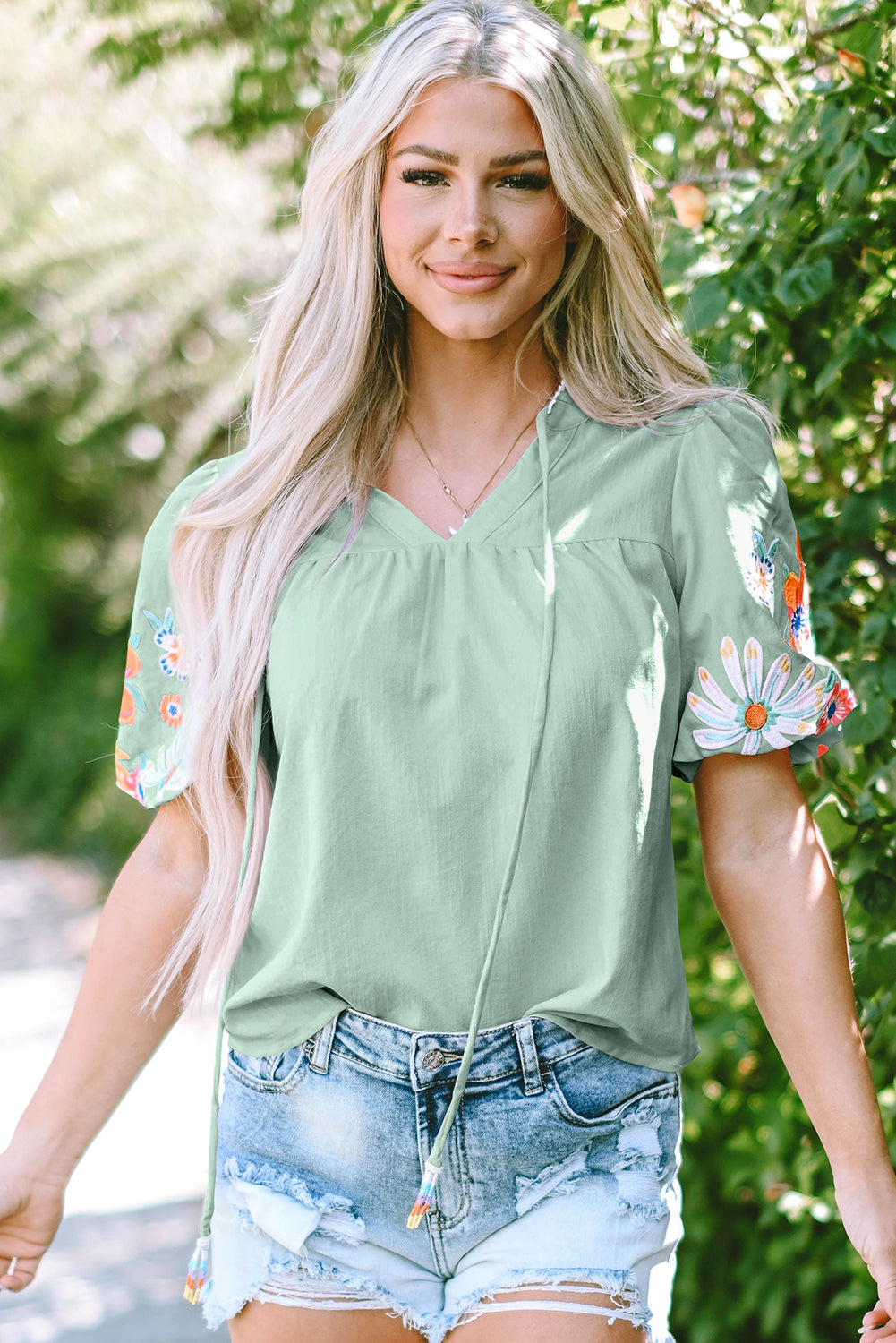 Embroidered Puff Sleeve Blouse