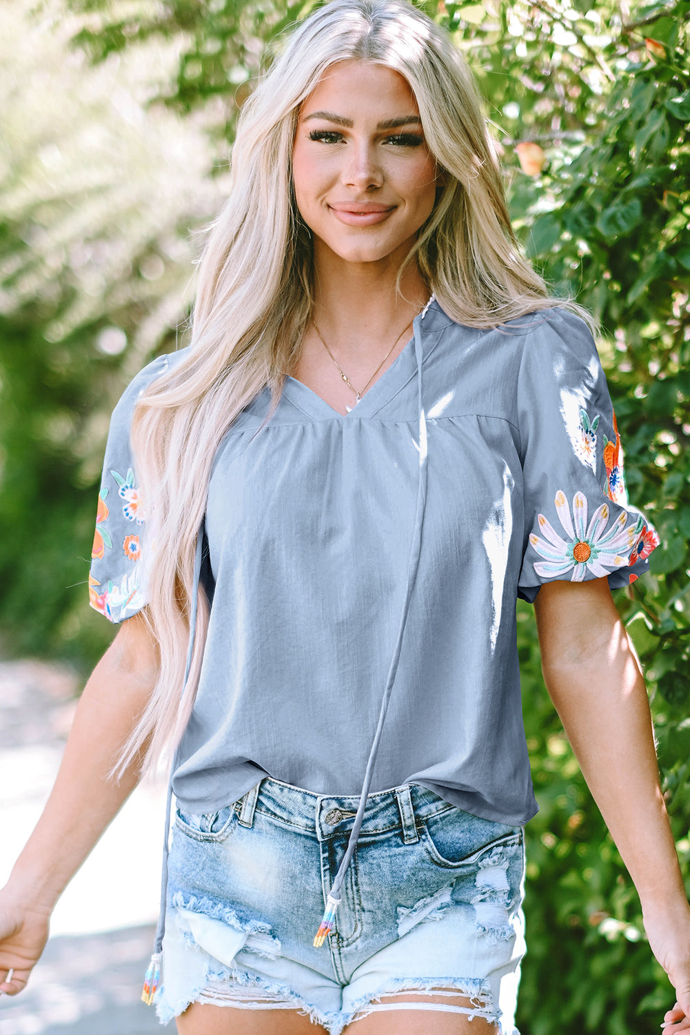 Embroidered Puff Sleeve Blouse
