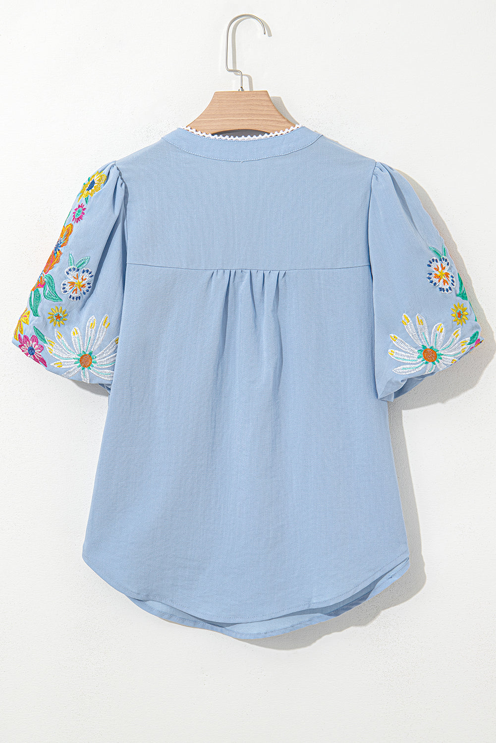 Embroidered Puff Sleeve Blouse