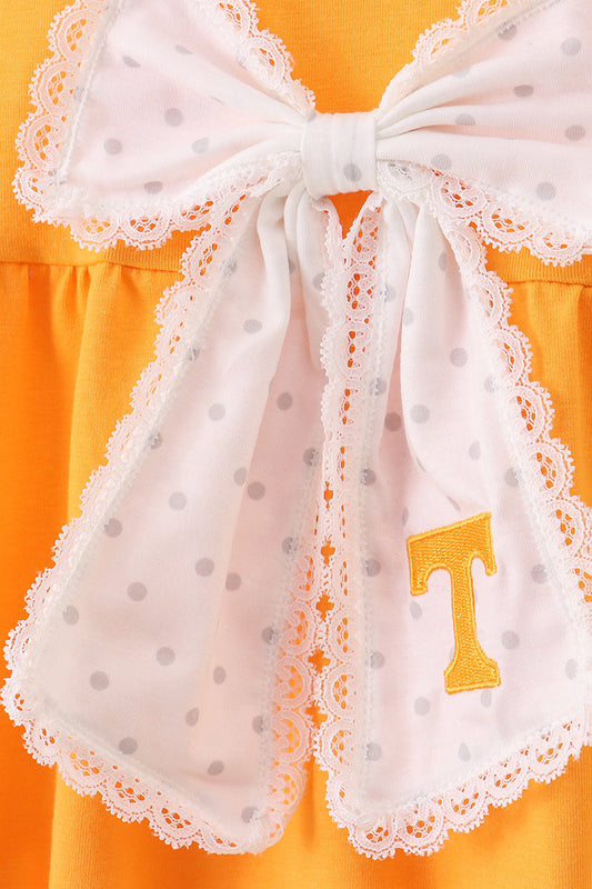 Tennessee lace bow bubble